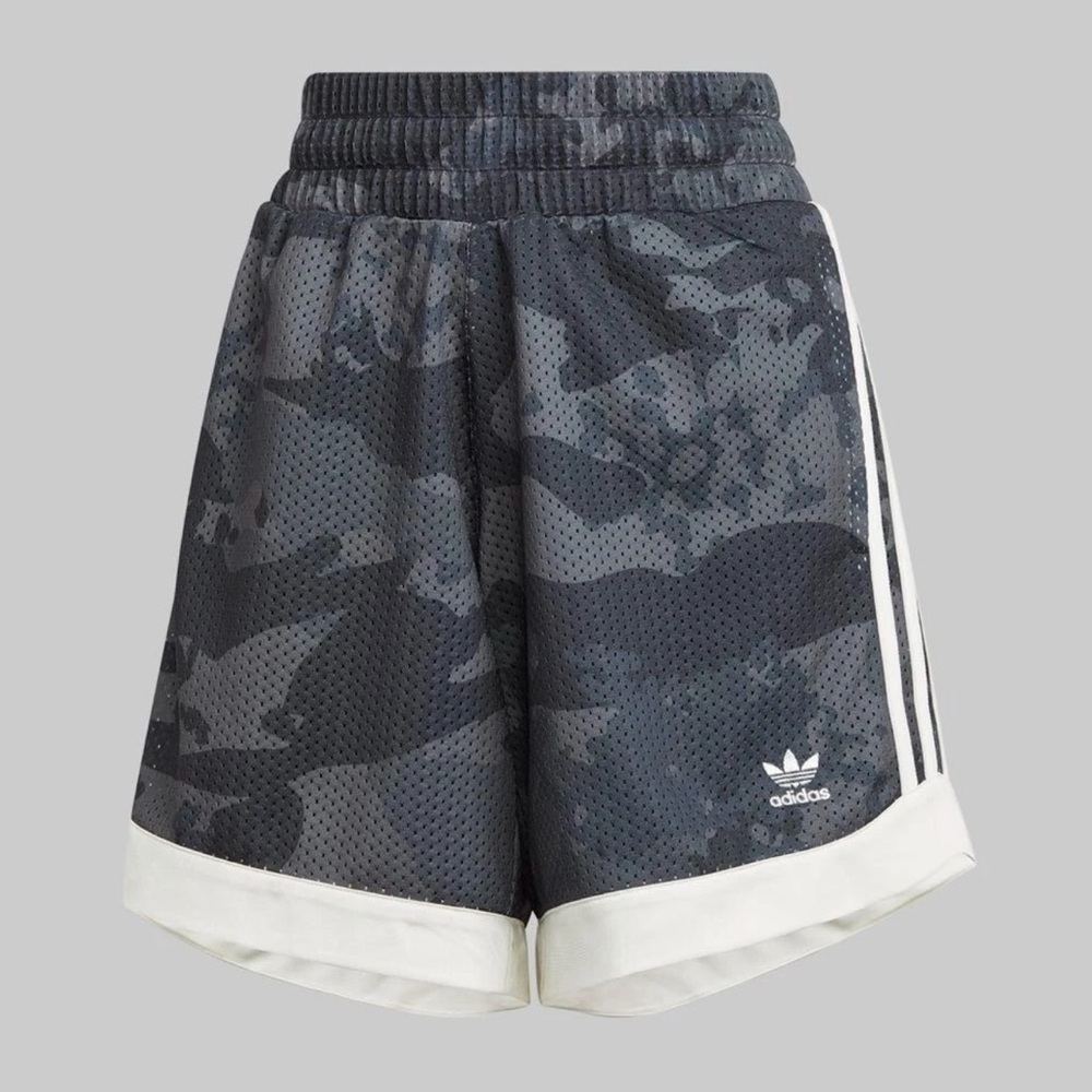 adidas Originals Womens CS Basketball Camo Black Gray Shorts IR9462 All Sizes